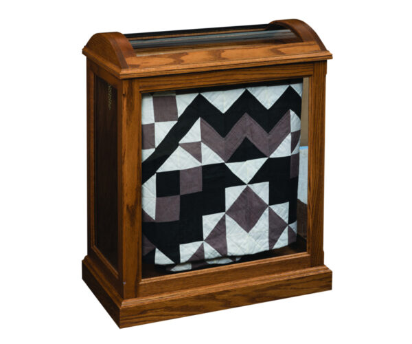 Medium Enclosed Quilt Case